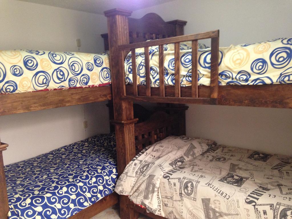 Hostal Makea Pachuca エクステリア 写真