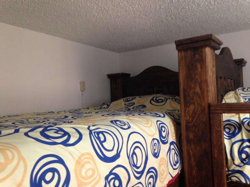 Hostal Makea Pachuca エクステリア 写真